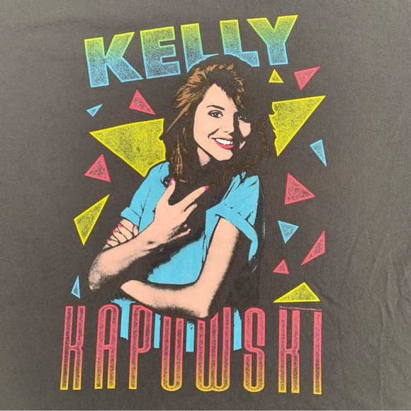Kelly Kapowski Tee from Saved By The Bell - Picture 3 of 5